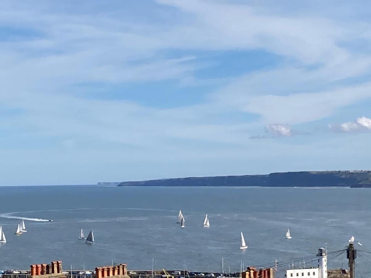 Seascape Scarborough Stunning Seaview Holiday Home Apartment エクステリア 写真