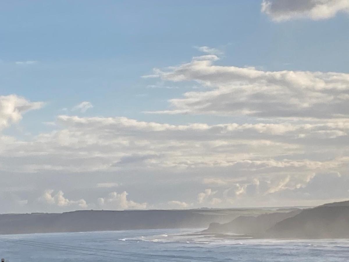 Seascape Scarborough Stunning Seaview Holiday Home Apartment エクステリア 写真